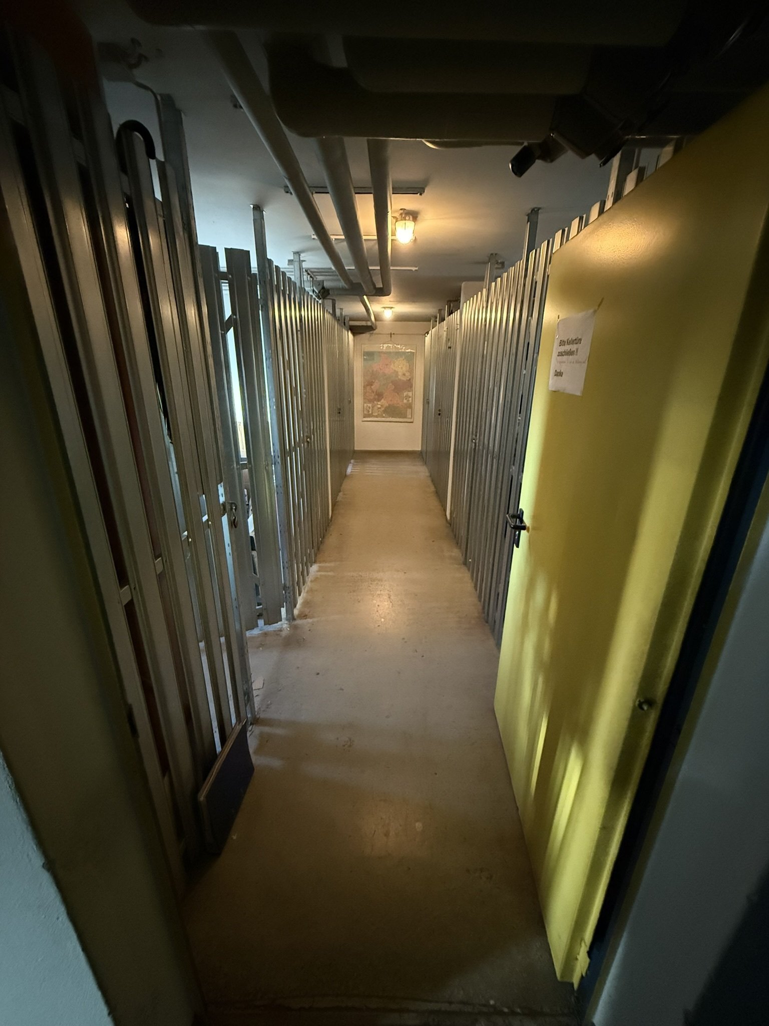 Moderne 2-Raum-Wohnung mit großer Dachterrasse und TG-Stellplatz! Vermietet!