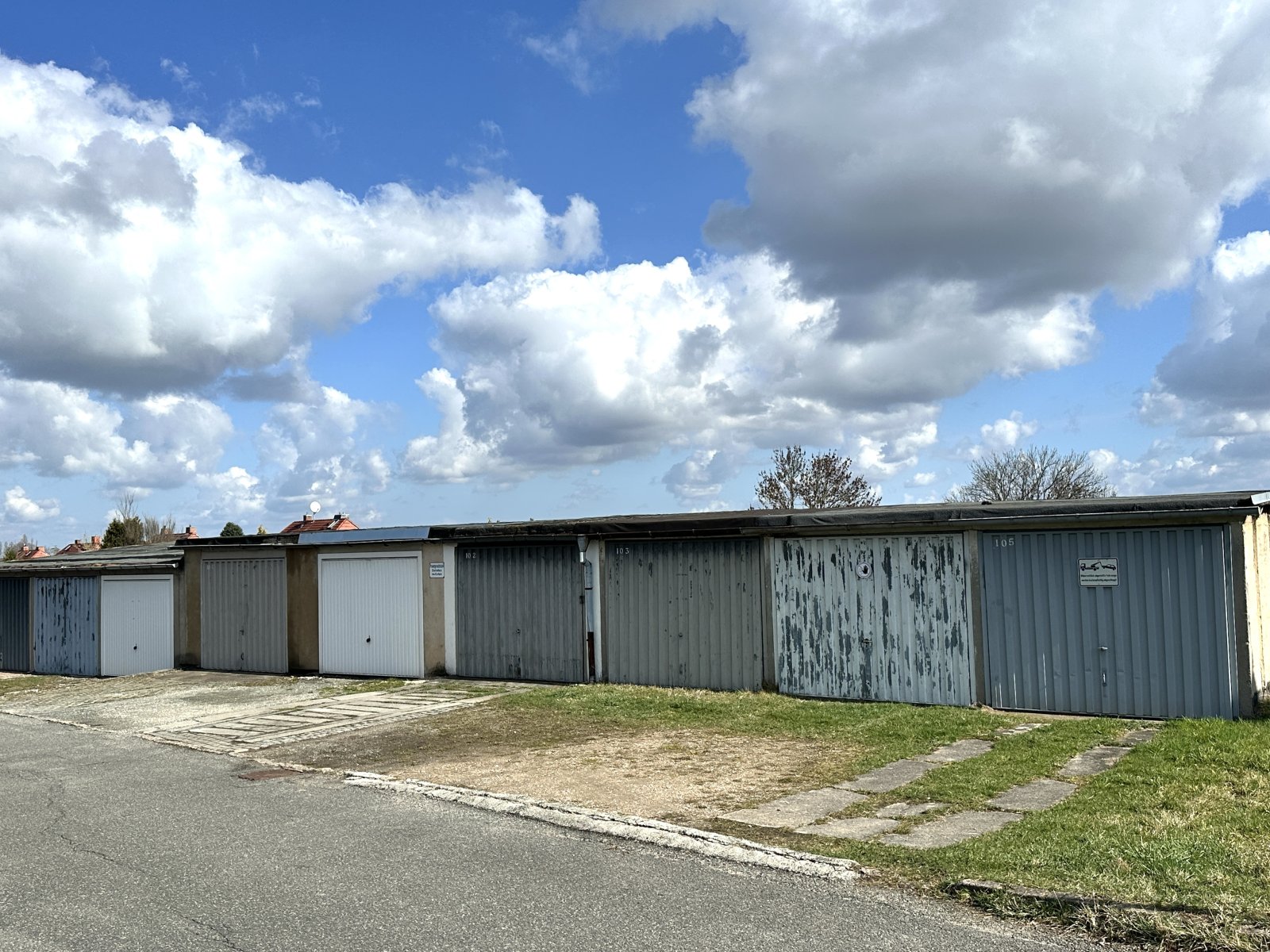 105 Garagen in Top-Lage von Zwickau-Weißenborn: Attraktives Investmentgrundstück