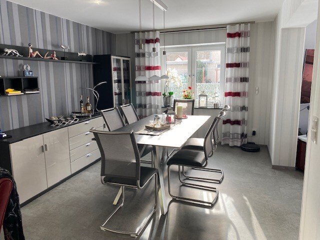 Exklusive Strandnähe trifft moderne Eleganz! EFH mit Einliegerwohnung in Bestlage von Thiessow!