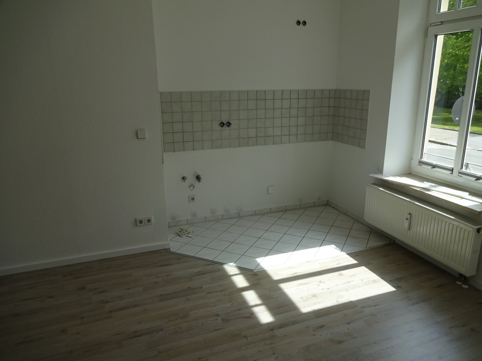 Ab 01.07.26! Wenige Meter zum Zentrum und zum Schwanenteich - schöne Wohnung in Stadtvilla 