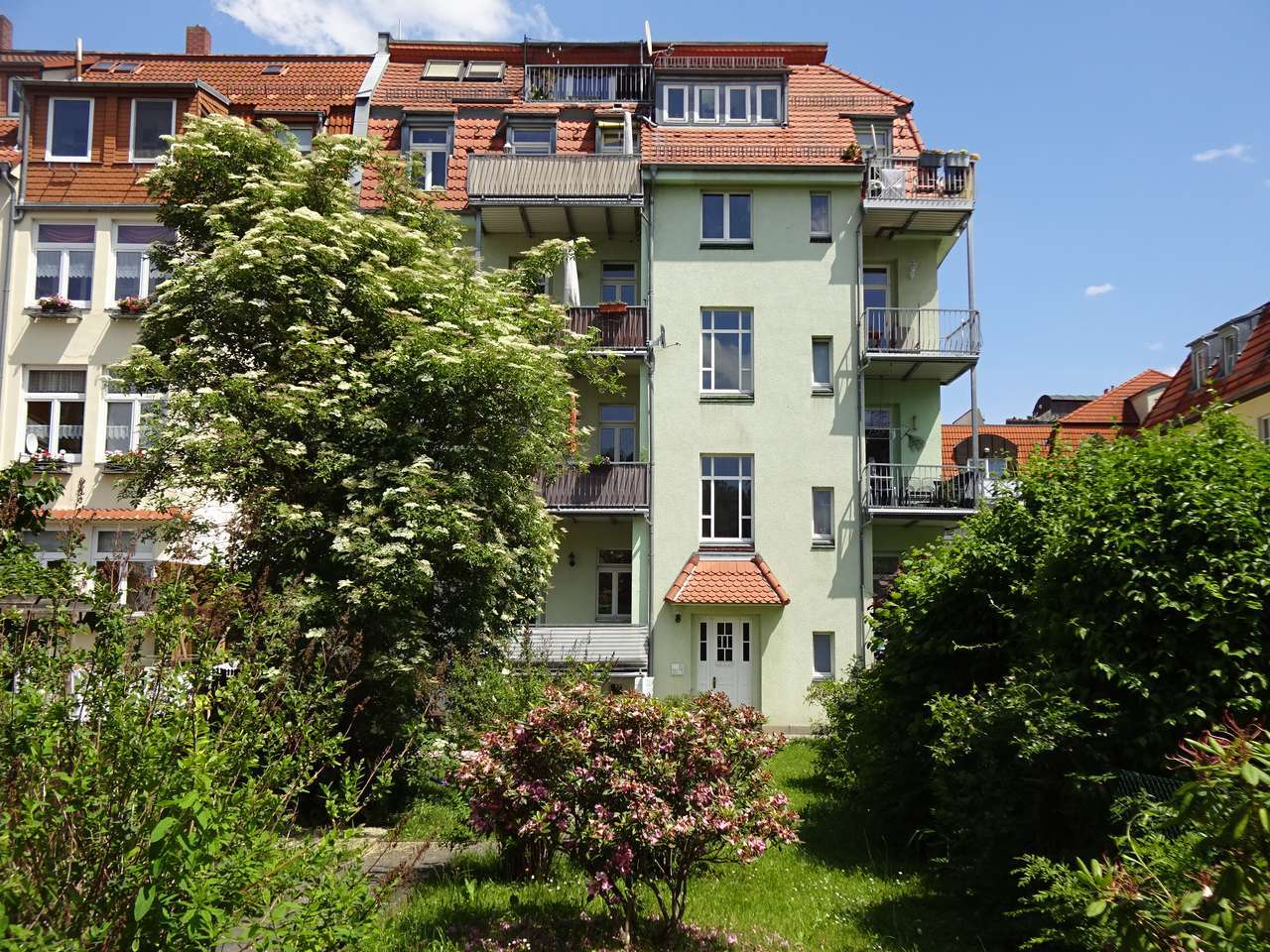 Ab 01.08!! Wohnen am Schwanenteich! 2-Raum-Whg., Balkon, Gartennutzung nach Absprache