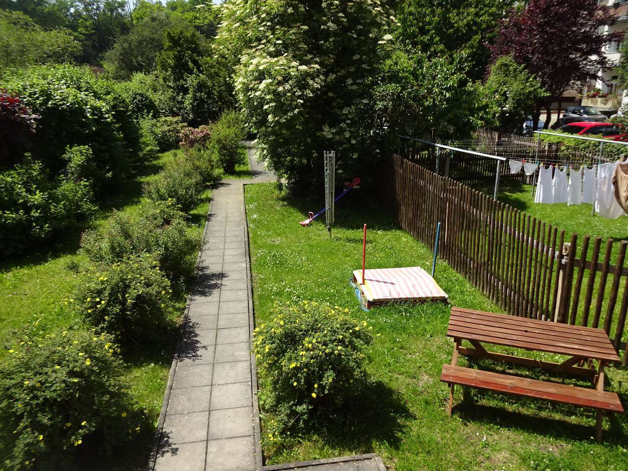 Ab 01.08!! Wohnen am Schwanenteich! 2-Raum-Whg., Balkon, Gartennutzung nach Absprache