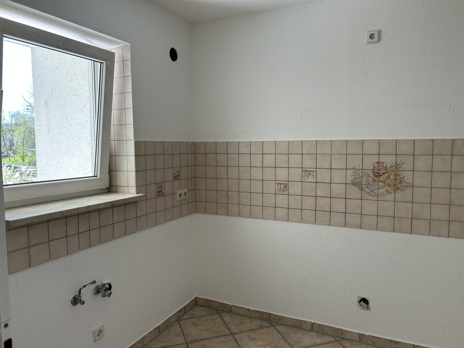 3-Raum-Wohnung Nähe Muldenaue. 1.OG, Balkon, TG-Stellplatz