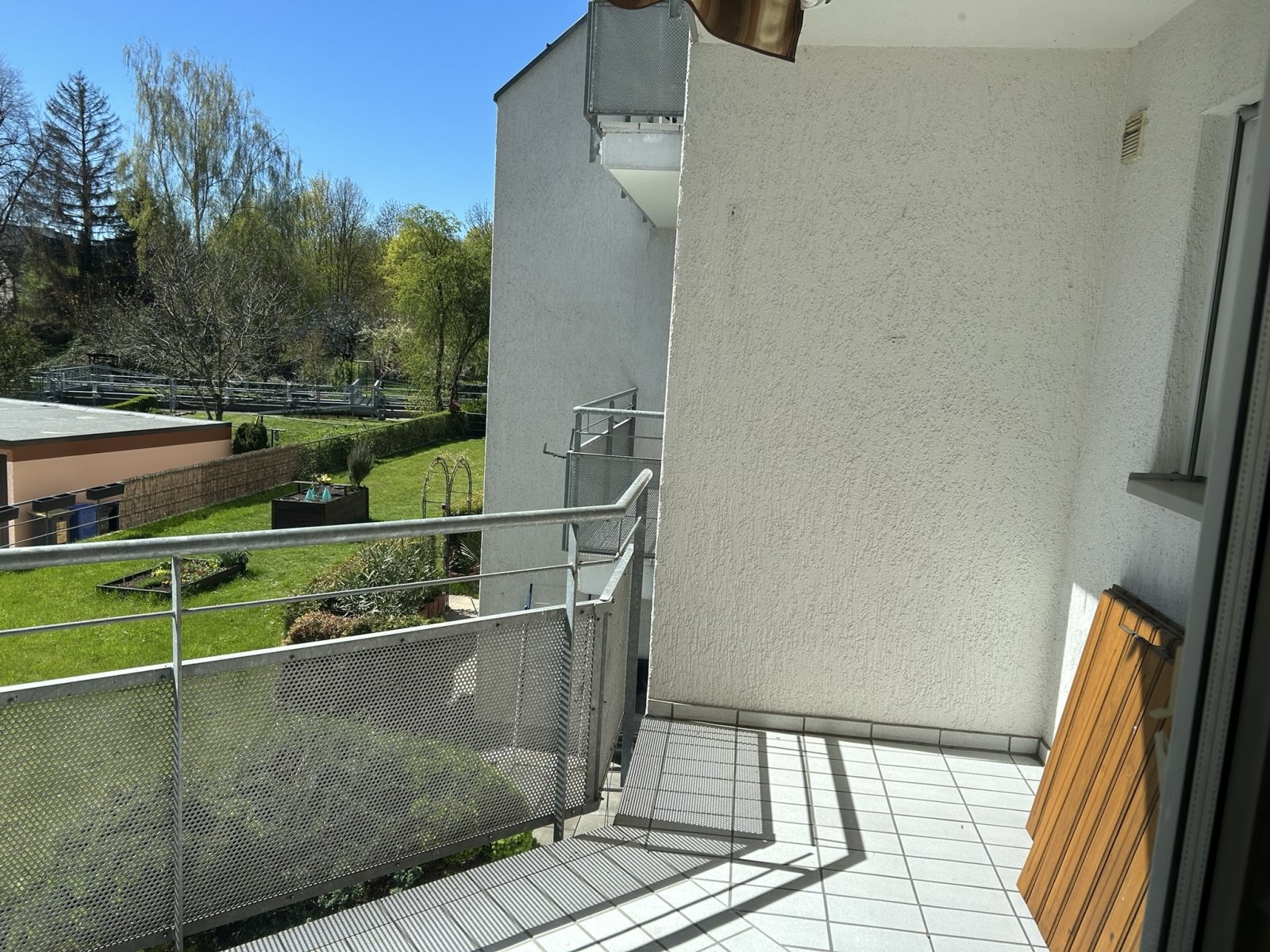 3-Raum-Wohnung Nähe Muldenaue. 1.OG, Balkon, TG-Stellplatz