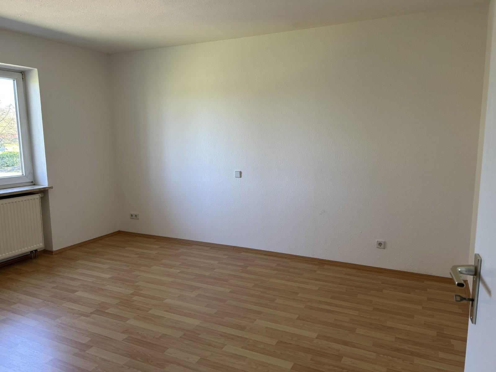 3-Raum-Wohnung Nähe Muldenaue. 1.OG, Balkon, TG-Stellplatz