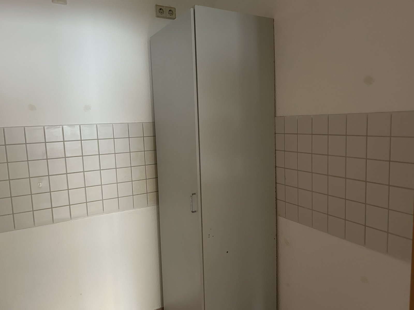 Ab 01.04 !!!Einraumwohnung im Zwickauer Zentrum mit Balkon und kleiner Küche!