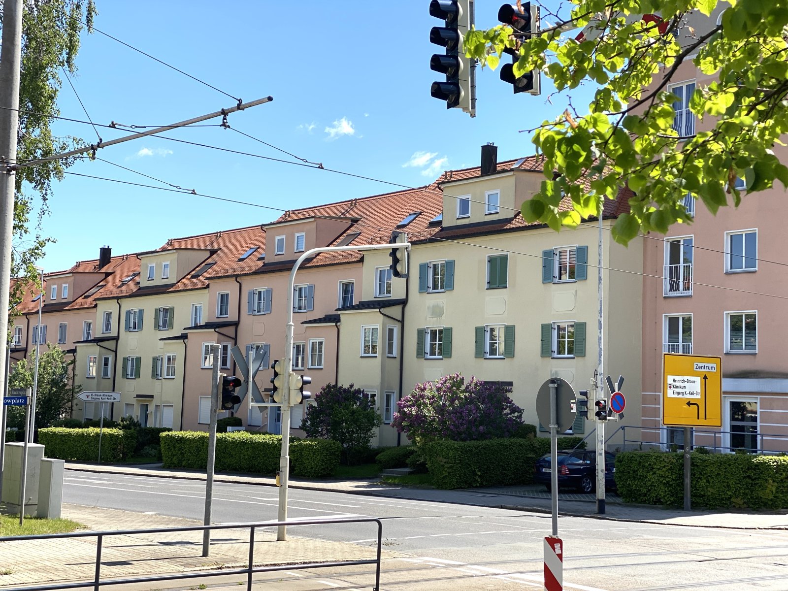 Ab 1.9.26! Helle 2-Raumwohnung mit Balkon u. EBK zur Ablöse in Marienthal nähe HBK!