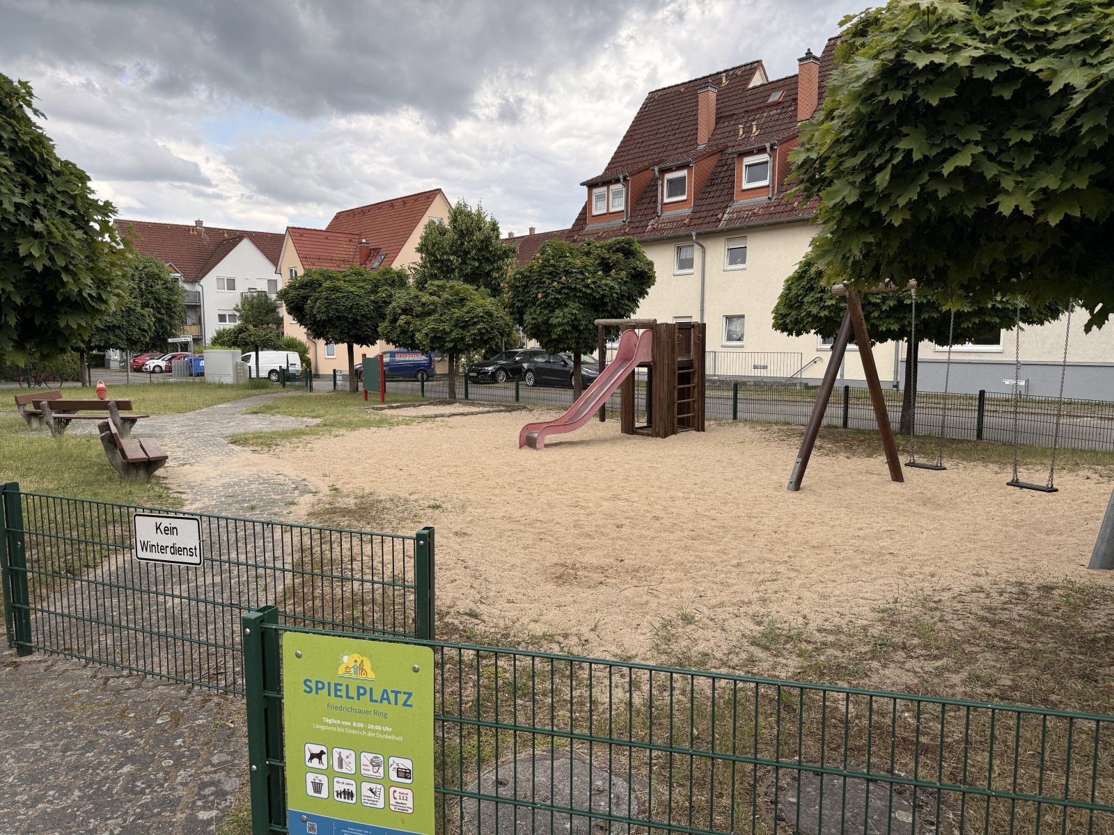 Vermietete 2-Raum-Maisonette-Wohnung mit Stellplatz, EBK sowie Tageslichtbad im Neubau!