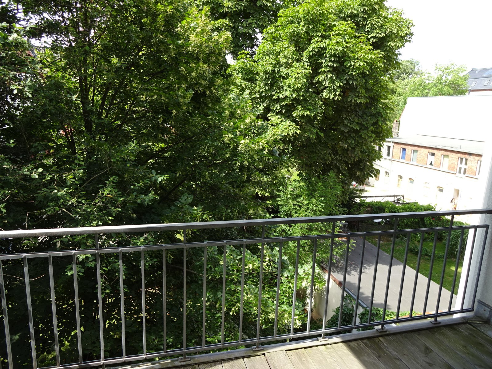 Ab 1.10.! Moderne 3-Raumwohnung! Zentrumsnah, Balkon, Parkett, Vorratsraum!