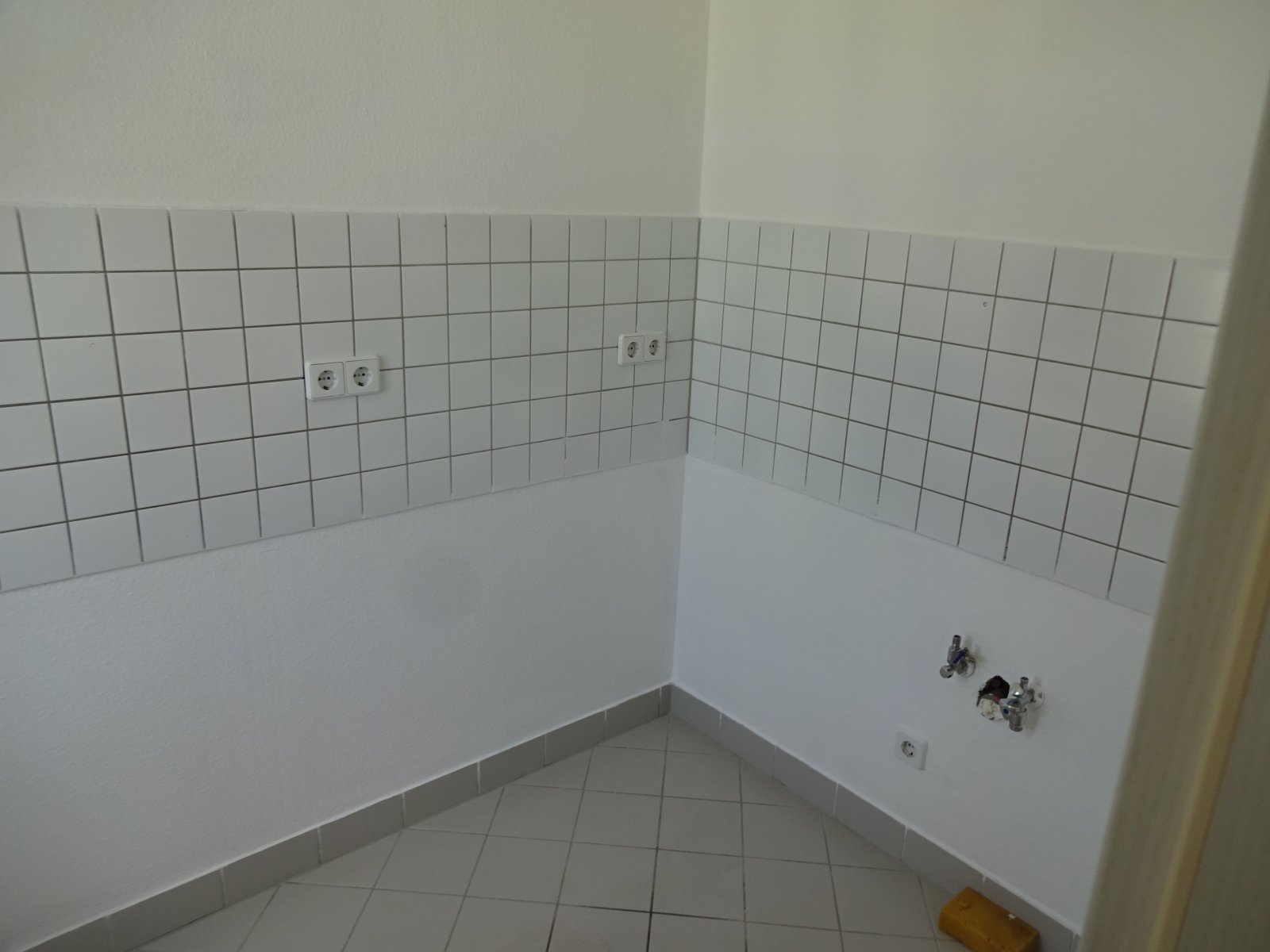 Ab 1.11.! Zentrumsnahe 3-Raum-Maisonettewohnung mit Balkon!