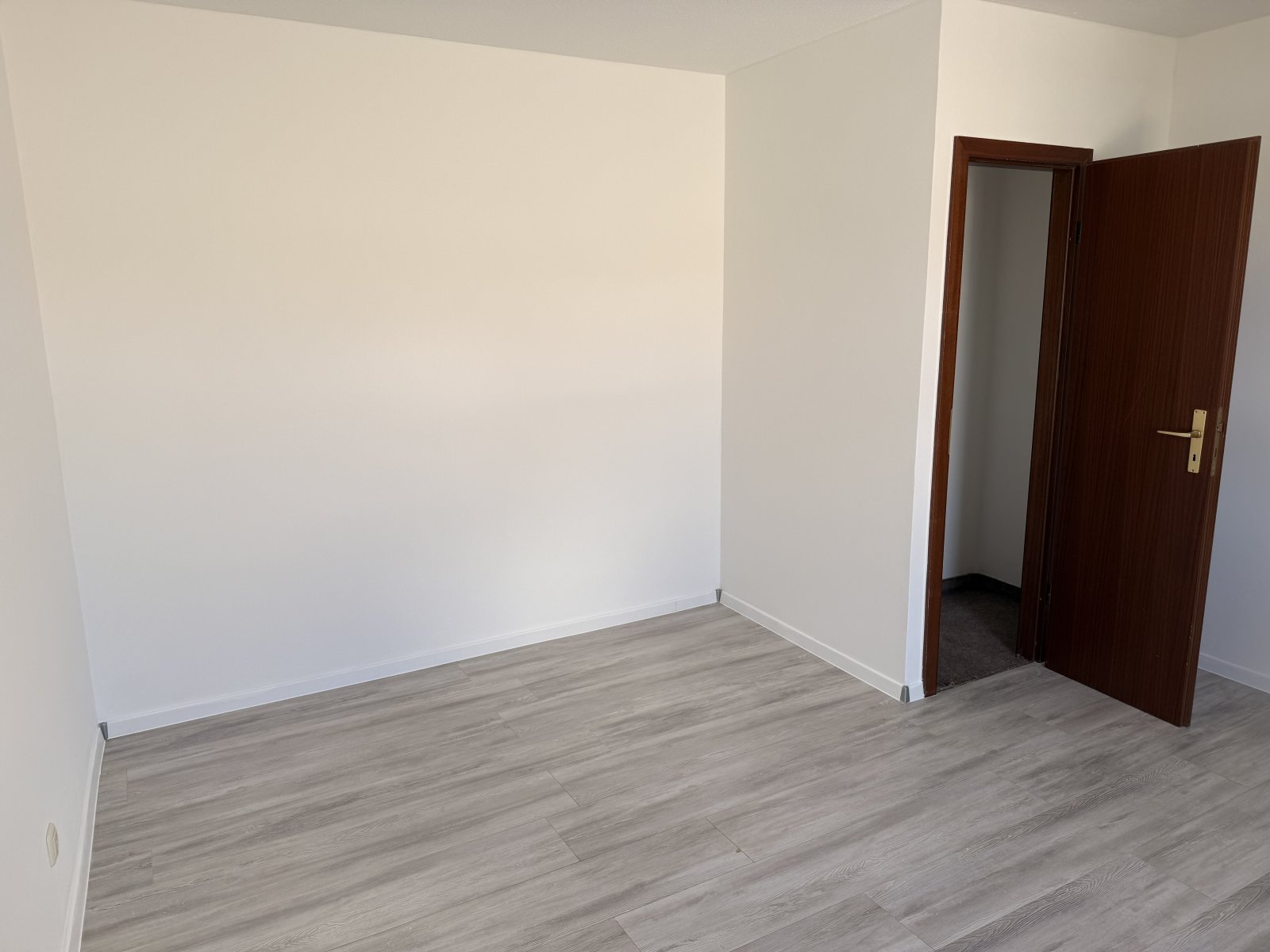 Helle 3-Raum-Wohnung mit Balkon in Zwickau!