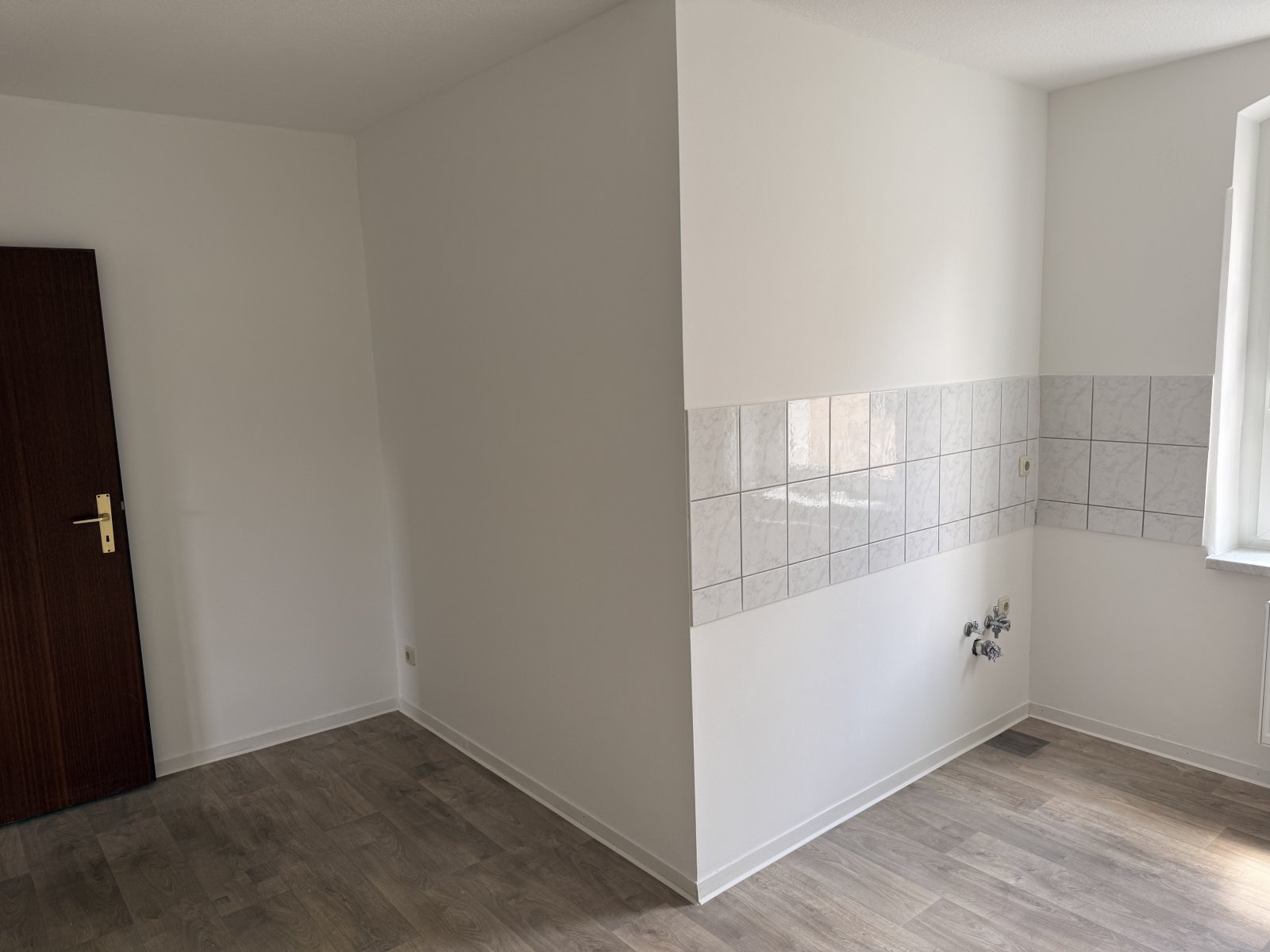 Helle 3-Raum-Wohnung mit Balkon in Zwickau!