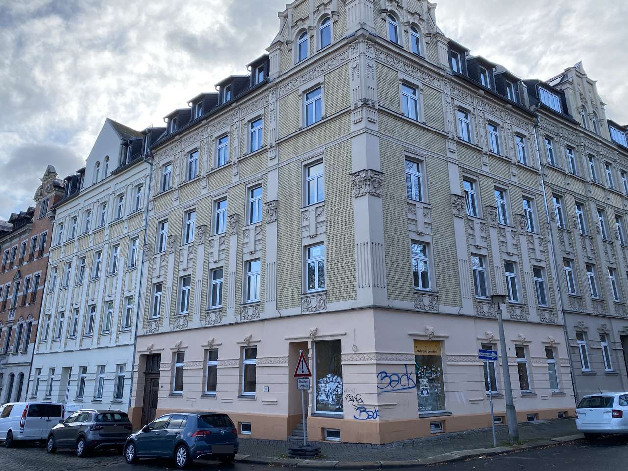 Schöne 3-Raumwohnung mit Balkon u. EBK in Plauen! Zentrumsnah!