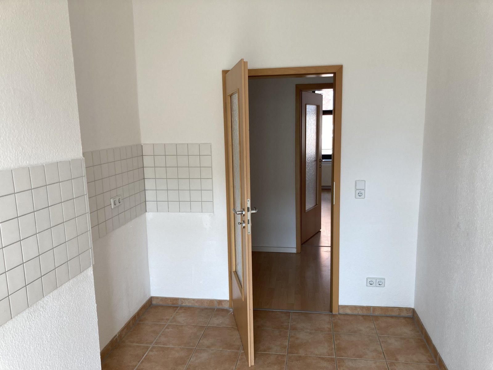 Ab 1.10.! Charmante 2-Raumwhg. mit Balkon und Stellplatz!
