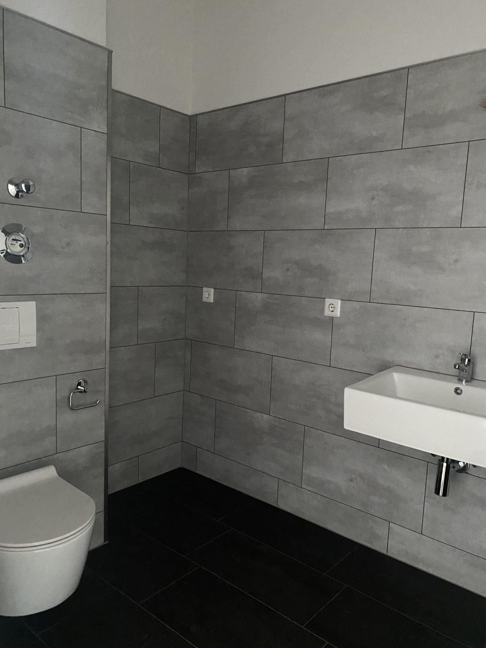 Moderne 3-Zimmer-Wohnung mit Balkon u. EBK in Zwickau-Pölbitz!