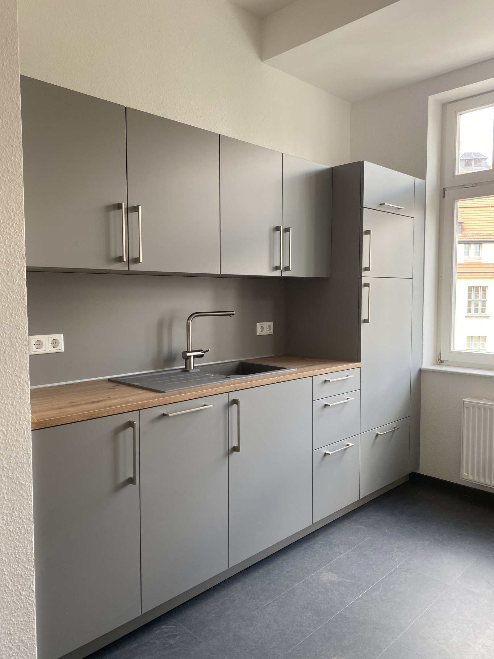 Moderne 3-Zimmer-Wohnung mit Balkon u. EBK in Zwickau-Pölbitz!