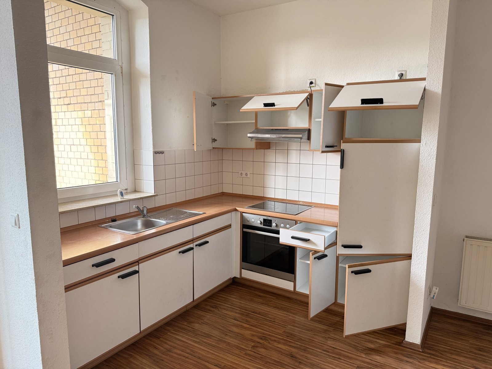 Schöne 3-Raumwohnung mit Balkon u. EBK in Plauen! Zentrumsnah!