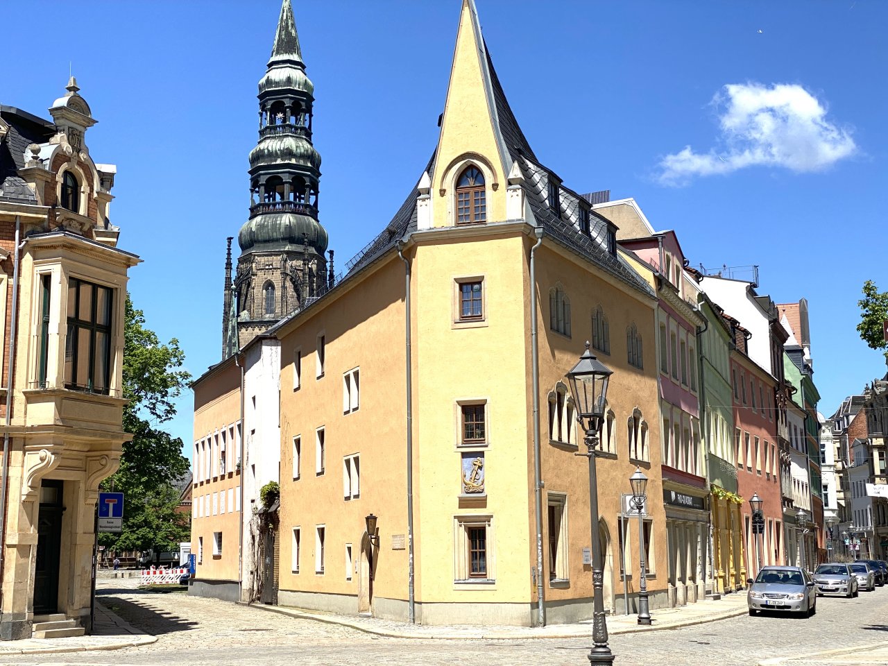 Kornmarkt mit "Schiffchen" und Dom