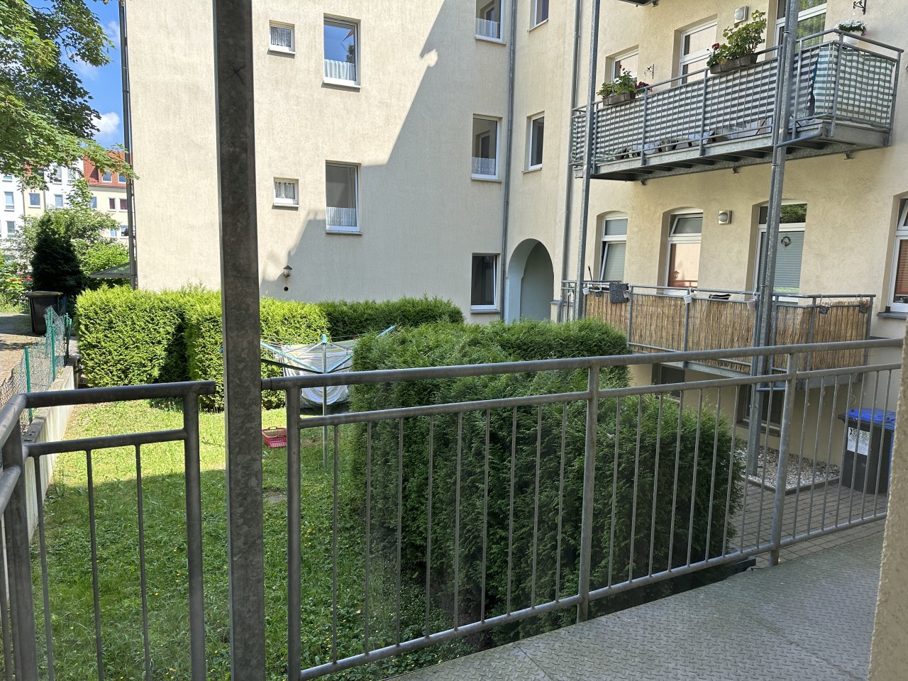 großer Balkon