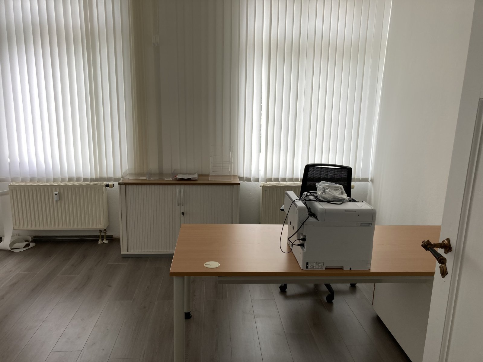 Büro 4
