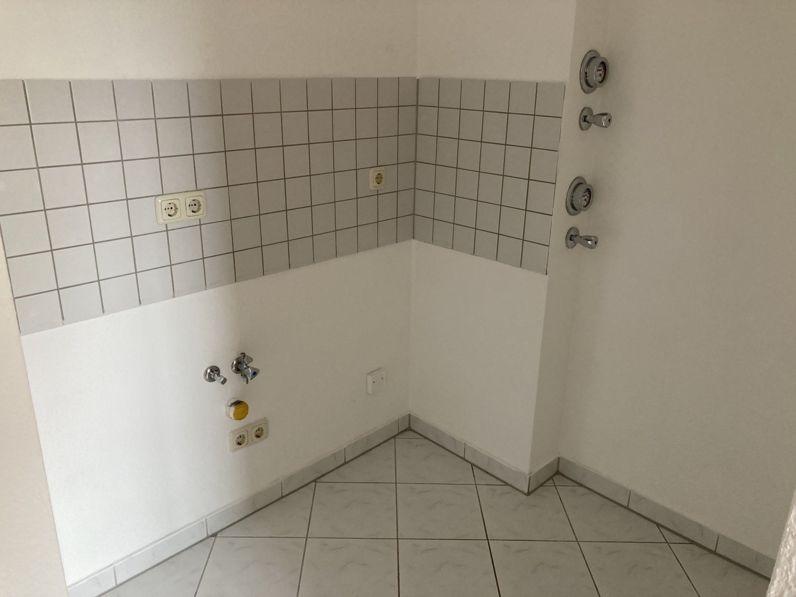 Küchenecke mit EBK