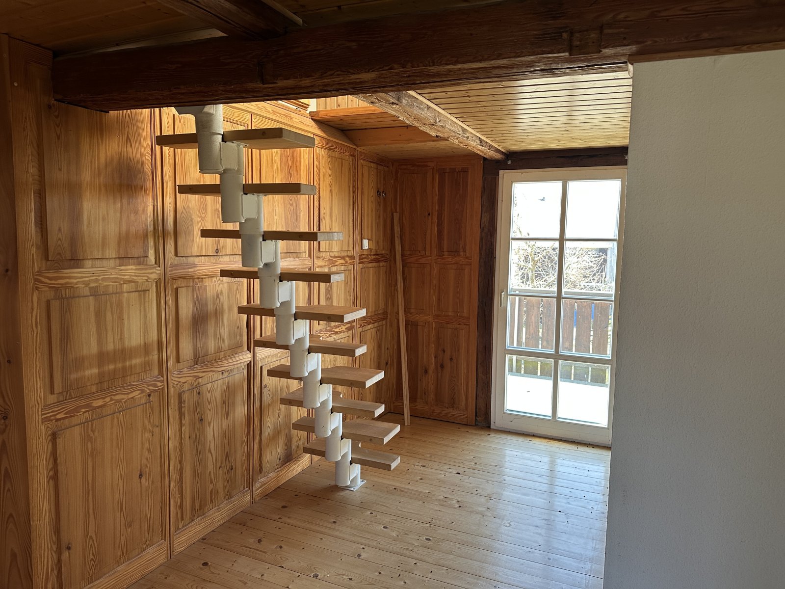 Treppe zum DG