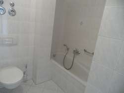 Bad mit Wanne Bad mit Wanne
