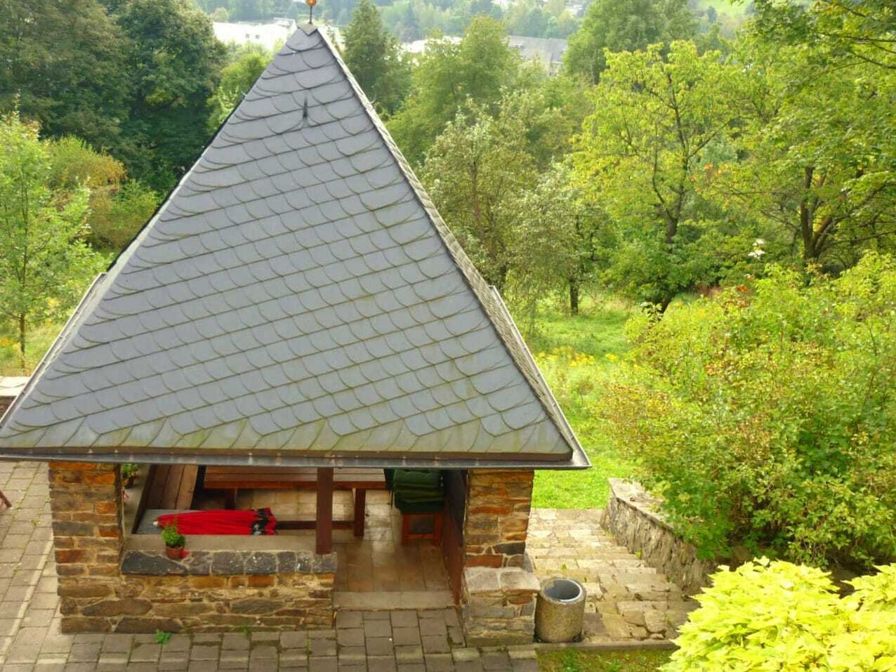 Teehaus auf Terrasse