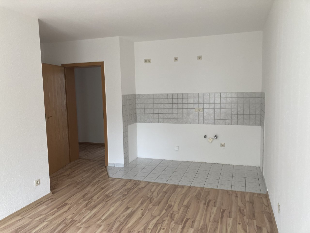 Wohnzimmer mit Küchennische Wohnzimmer mit Küchennische
