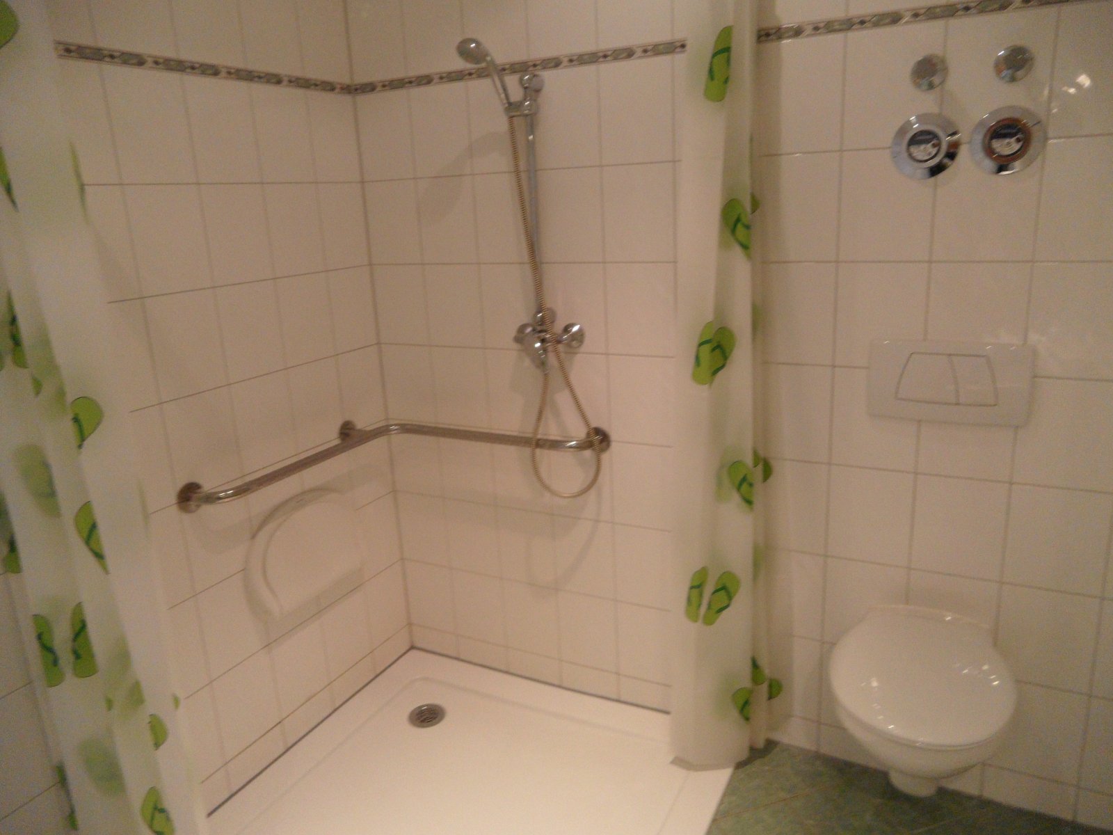 Bad innenliegend mit Dusche