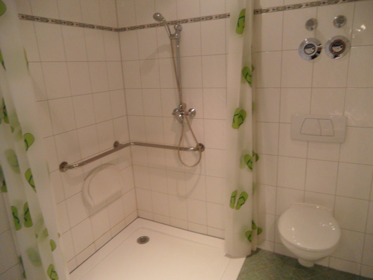 Bad innenliegend mit Dusche Bad innenliegend mit Dusche