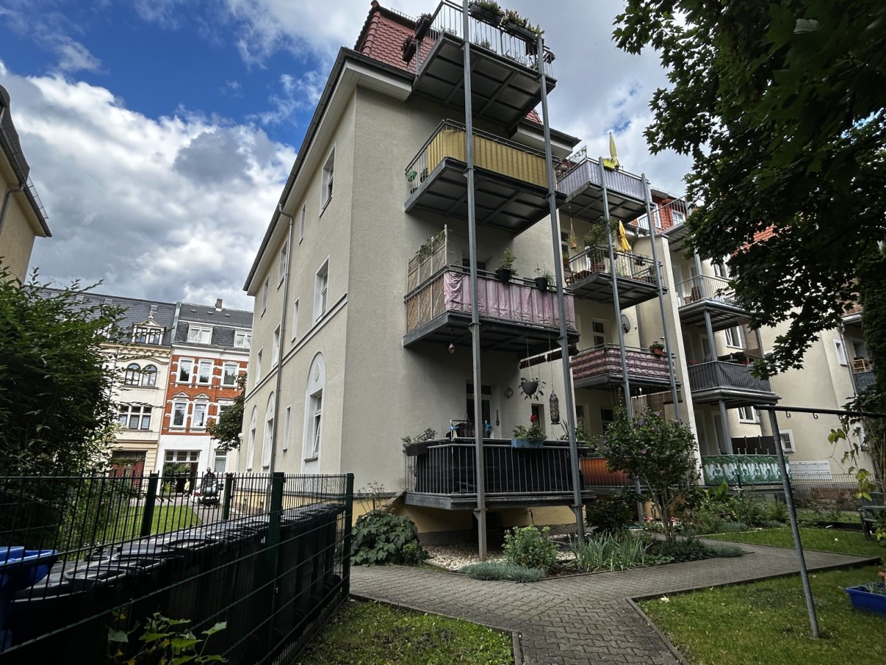 Balkonanlage Balkonanlage