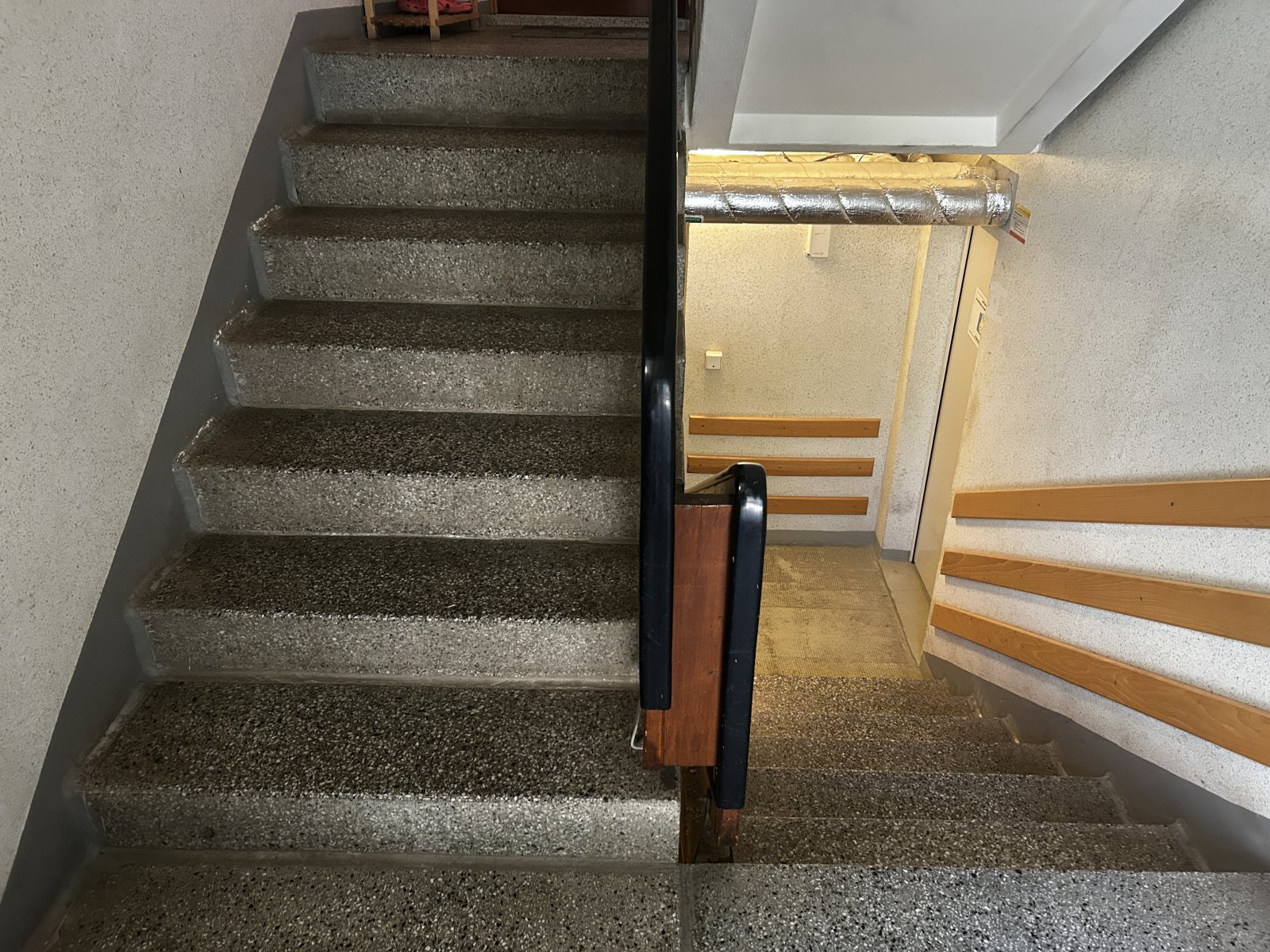 Zugang Keller Zugang Keller