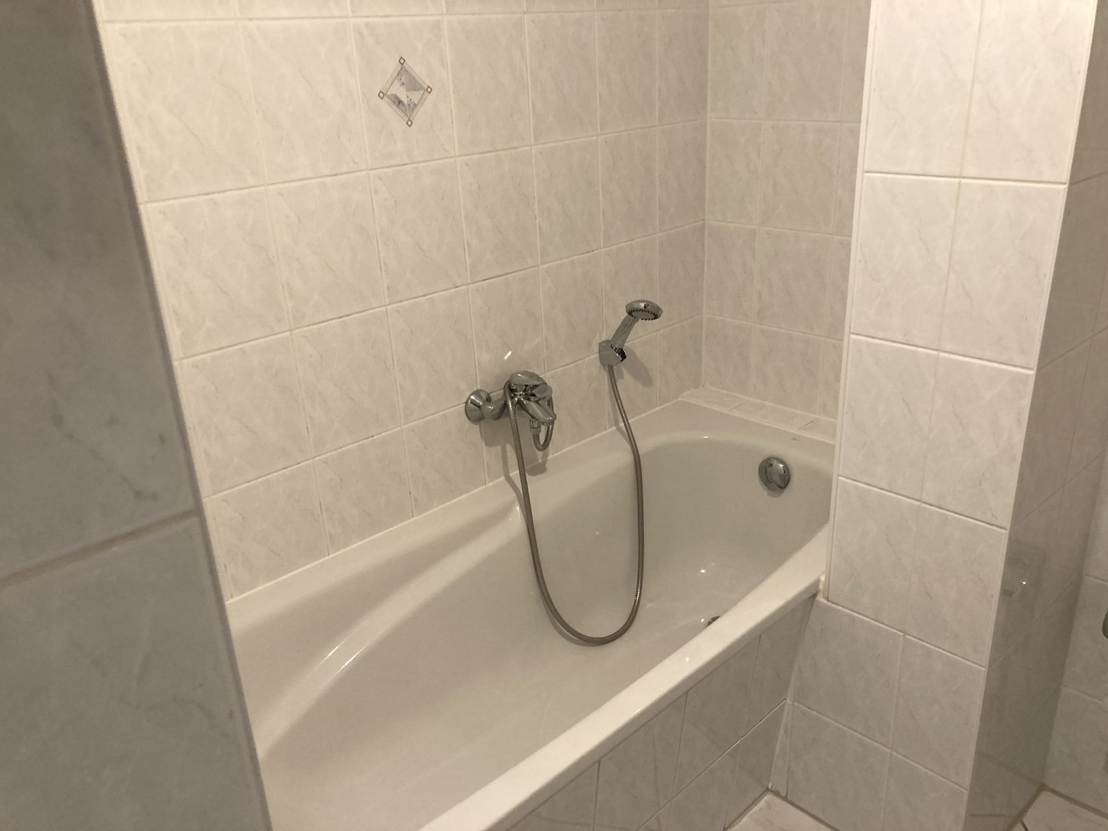 Bad mit Wanne Bad mit Wanne