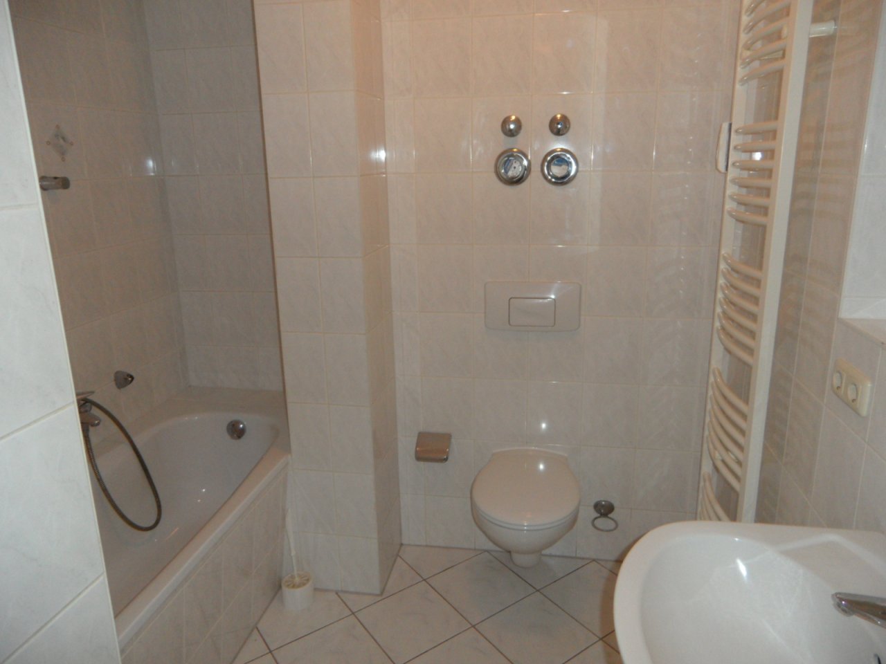 Bad mit Wanne Bad mit Wanne