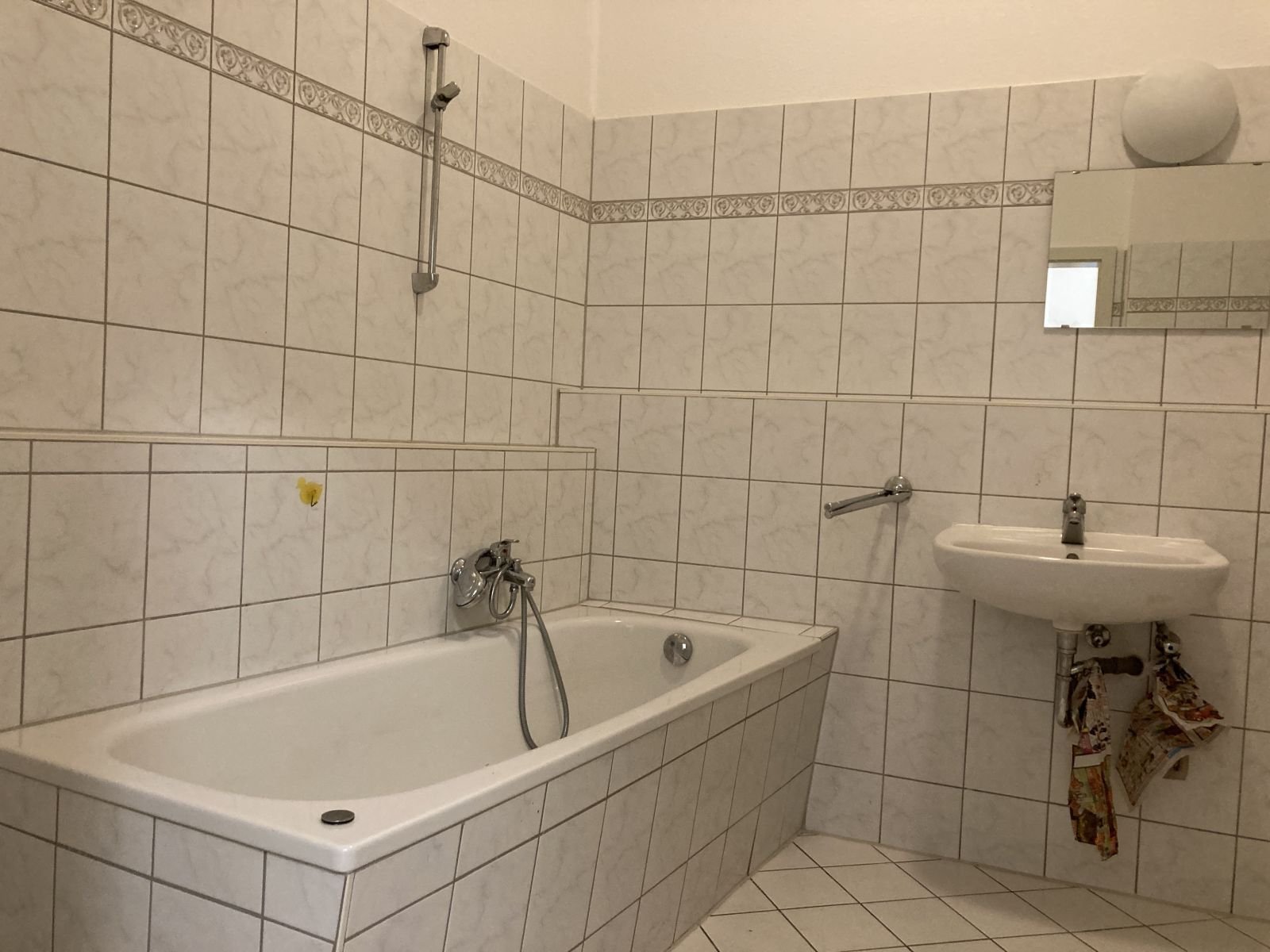 Bad mit Wanne Bad mit Wanne