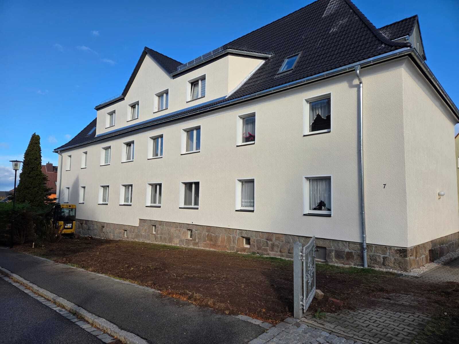 Reinsdorf: Erstbezug nach Sanierung: 2-Raumwhg. mit mgl. Gartenanteil in ruhiger Lage in Reinsdorf!  Reinsdorf: Erstbezug nach Sanierung: 2-Raumwhg. mit mgl. Gartenanteil in ruhiger Lage in Reinsdorf!