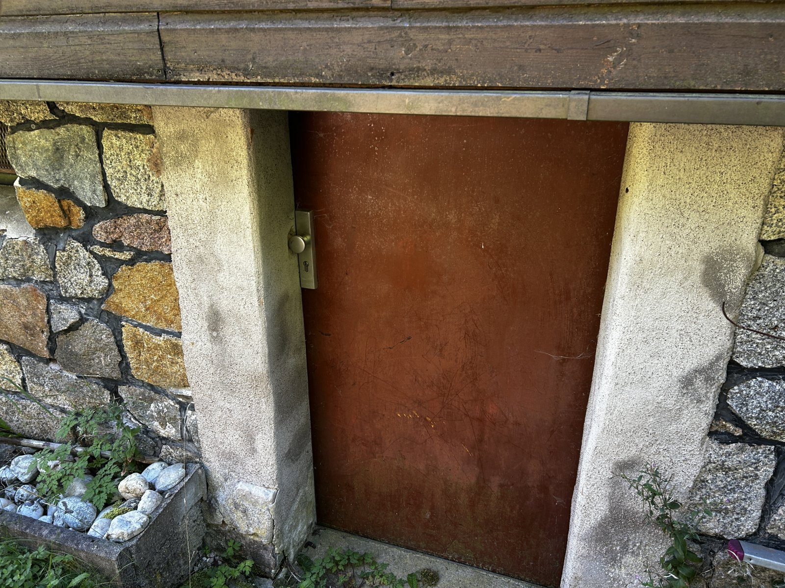 Kellertür Kellertür