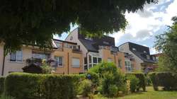 Rückseite mit Grünanlage