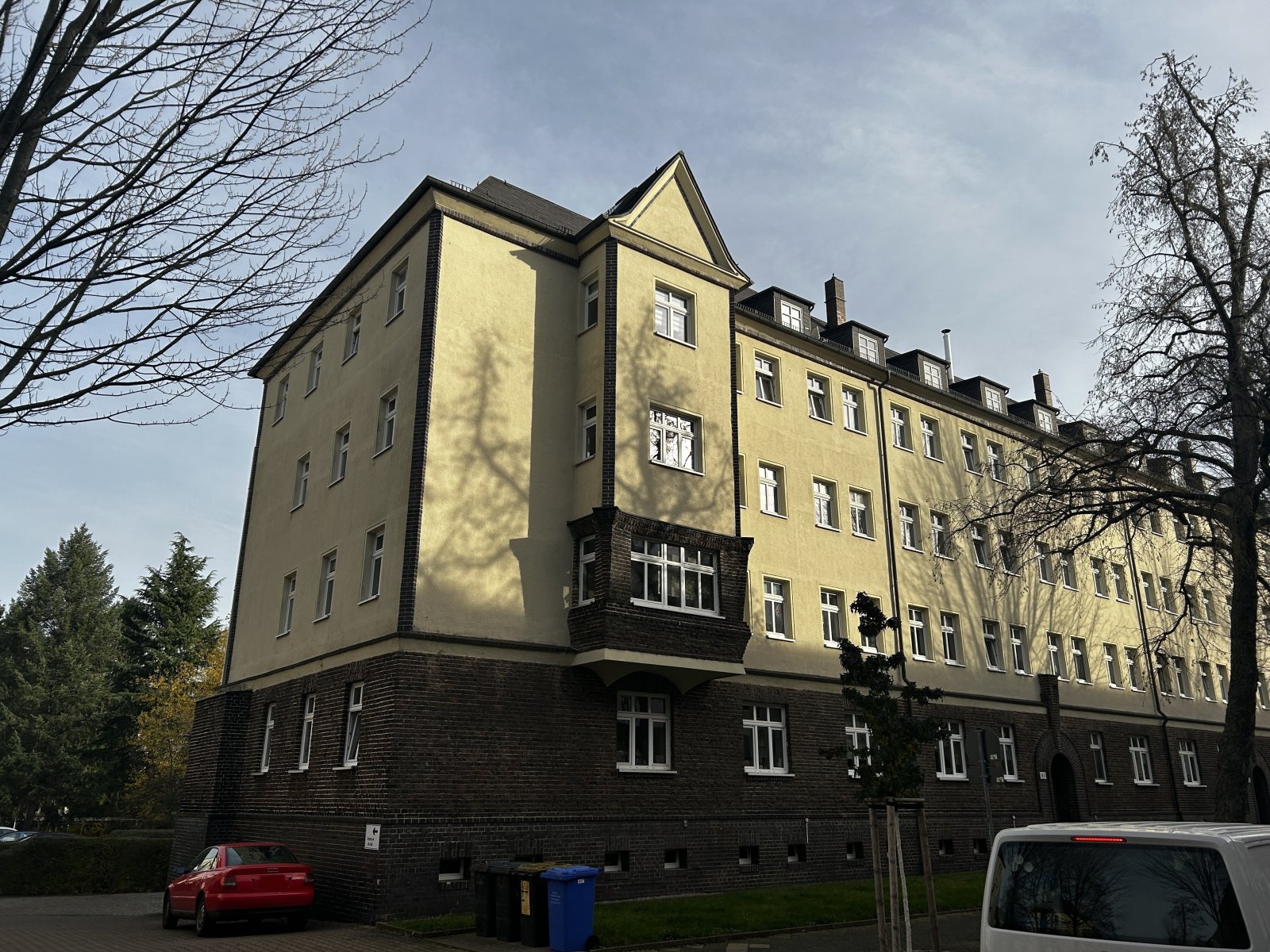 Zwickau: Vermietete 2-Raumwohnung mit Balkon u. Tageslichtbad in Zwickau! 