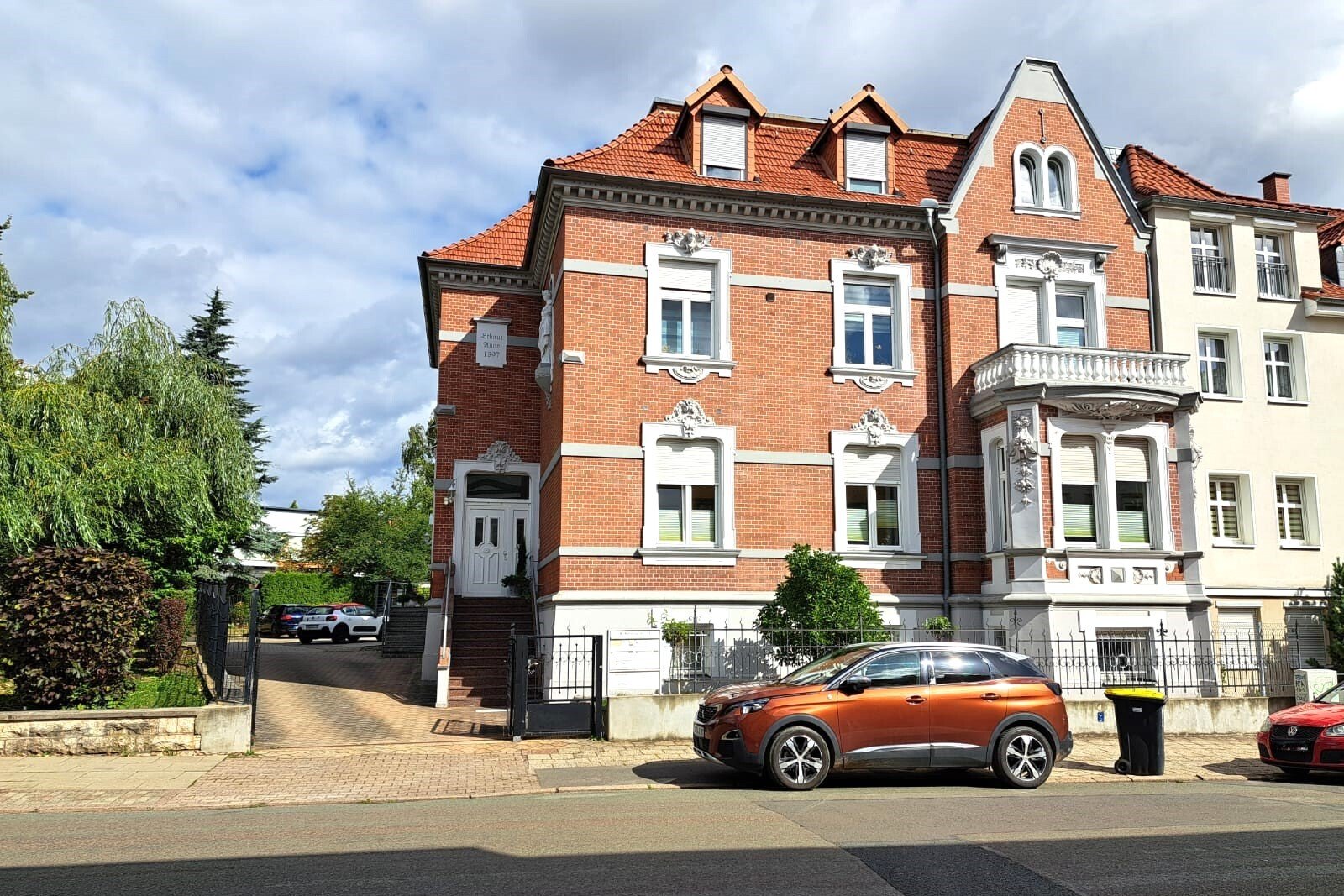 Nordhausen: Attraktives WGH mit Wintergarten + großem Balkon + optional: Bauland im Stadtzentrum Nordhausen: Attraktives WGH mit Wintergarten + großem Balkon + optional: Bauland im Stadtzentrum