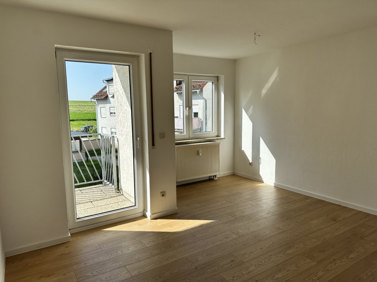Wohnzimmer, Zugang Balkon