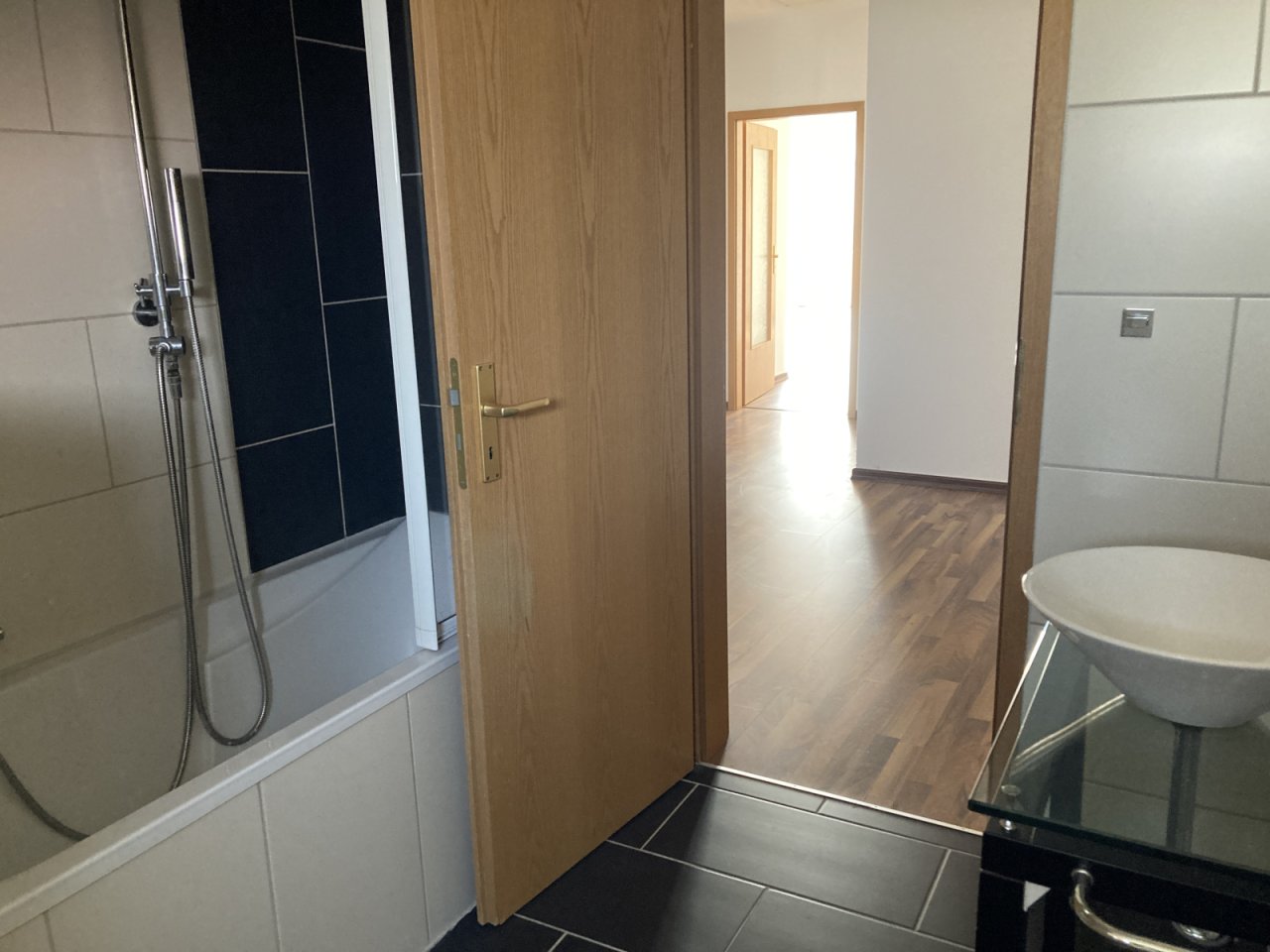 Tageslichtbad, Wanne