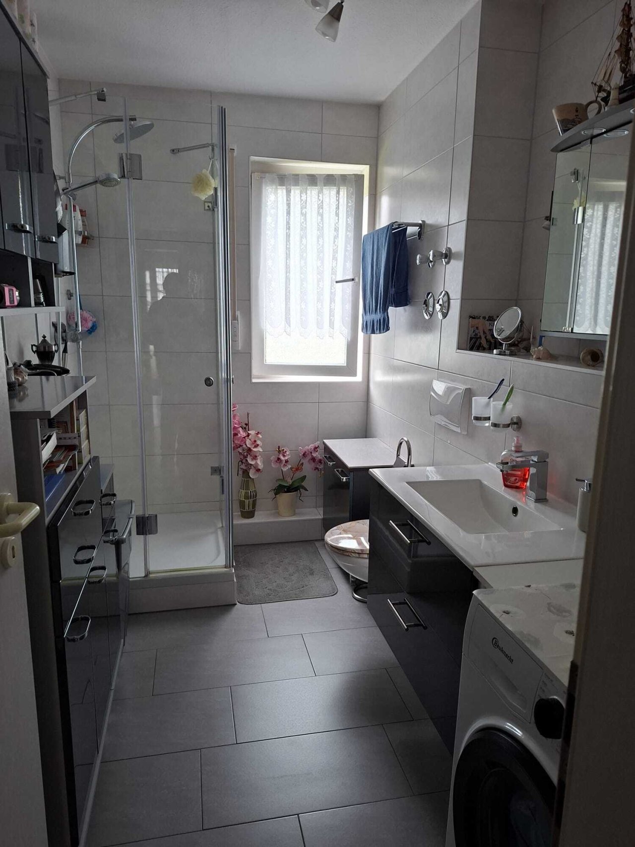 Tageslichtbad, Dusche