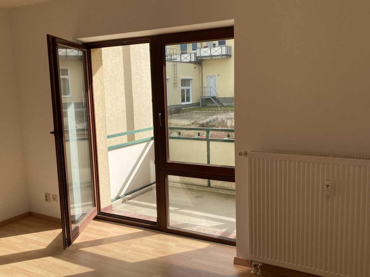 Wohnzimmer zum Balkon Wohnzimmer zum Balkon
