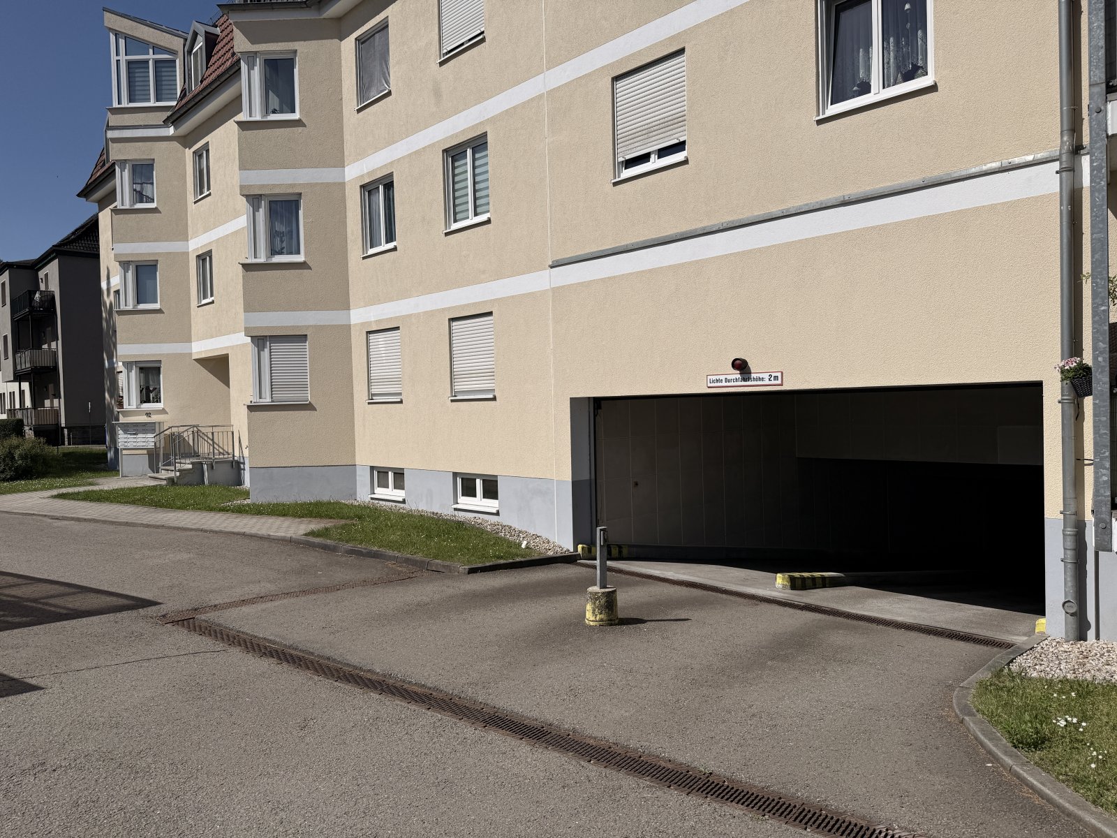 Zufahrt Tiefgarage Zufahrt Tiefgarage