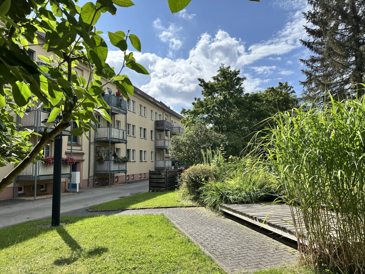 Außenanlage