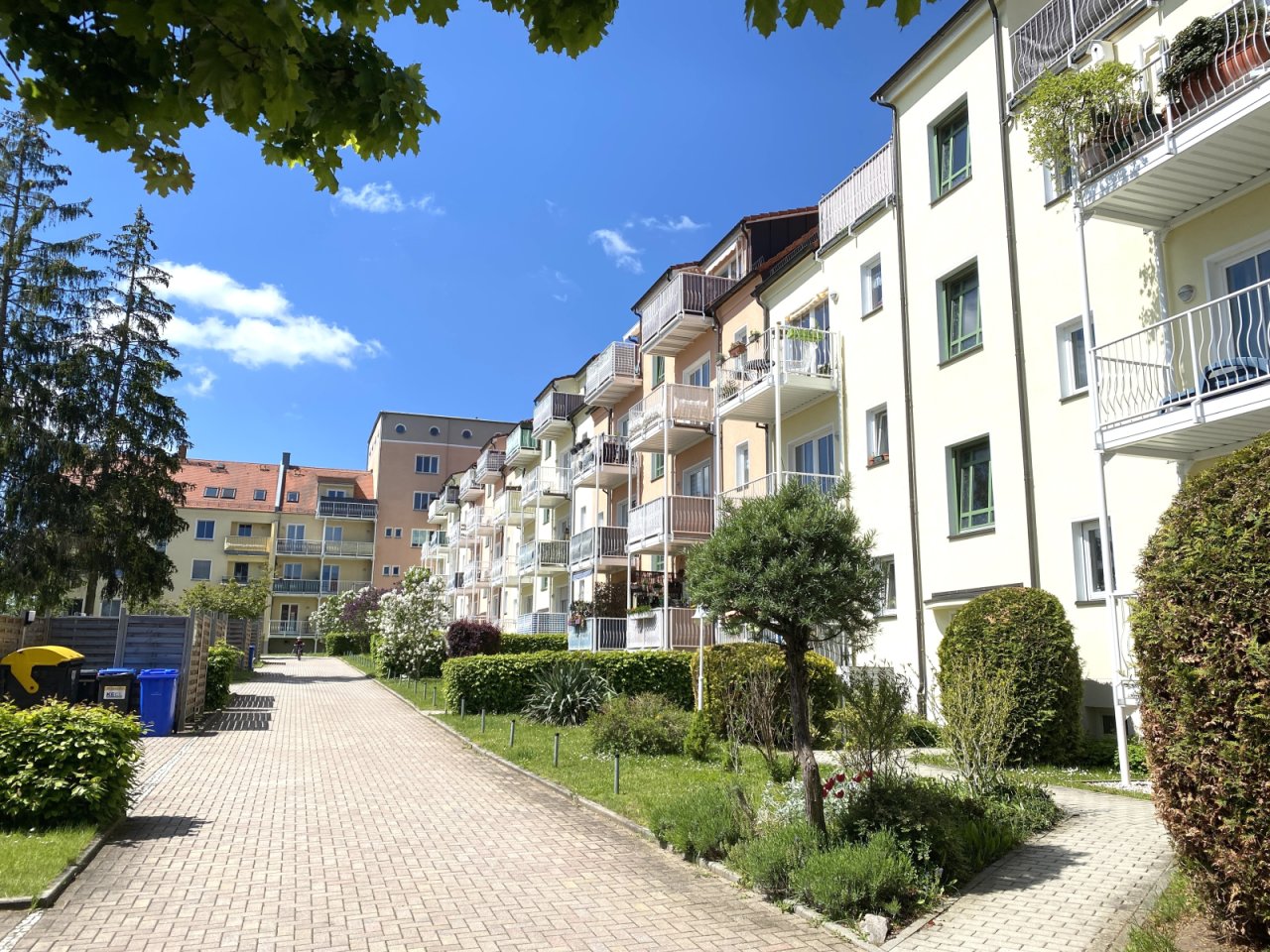Außenanlage Außenanlage