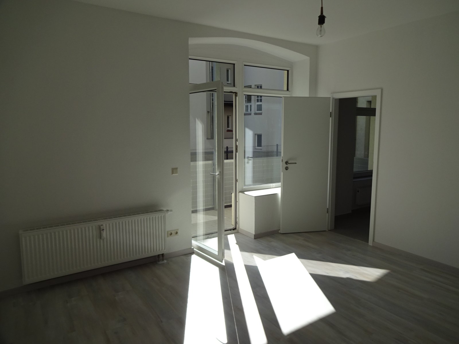 Wohn-/Schlafzimmer