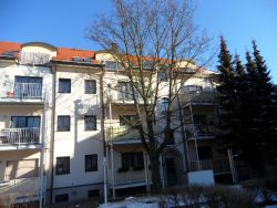 Rückseite mit Hauseingang